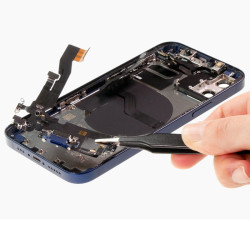تعویض فلت شارژ آیفون 12 با کیفیت روکاری