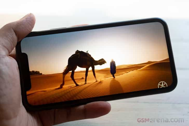 ماکزیمم نور صفحه نمایش iPhone XR