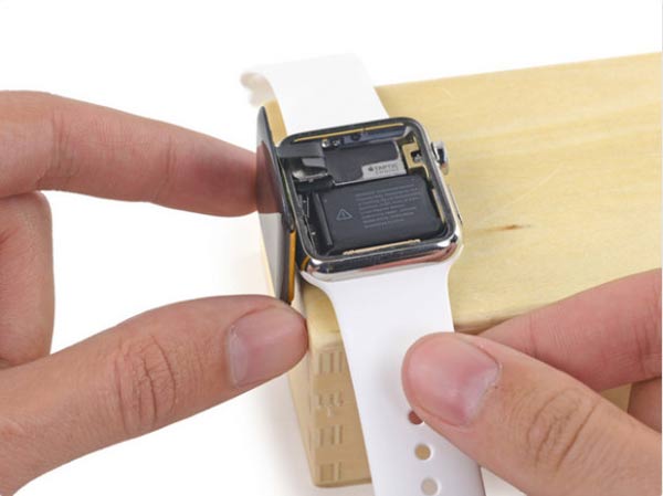 آموزش تعویض باتری apple watch