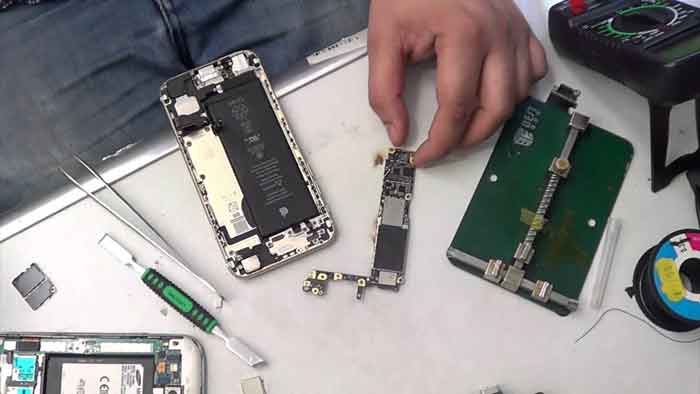 مشکل شارژ آیفون 6s بعد خیس شدن و راه حل آن