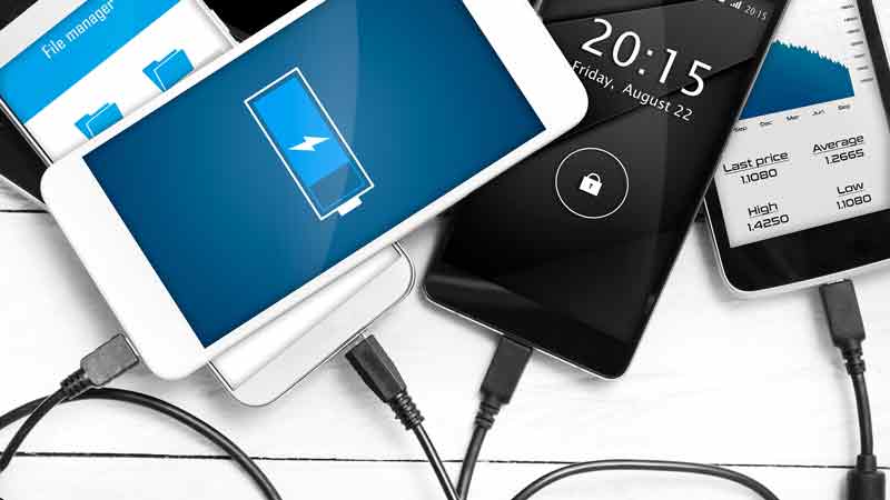 راهنمای خرید شارژر گوشی موبایل؛ کدام شارژر مناسب شماست؟