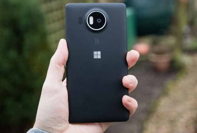 نقد و بررسی تخصصی گوشی لومیا 950 ایکس ال lumia 950 xl